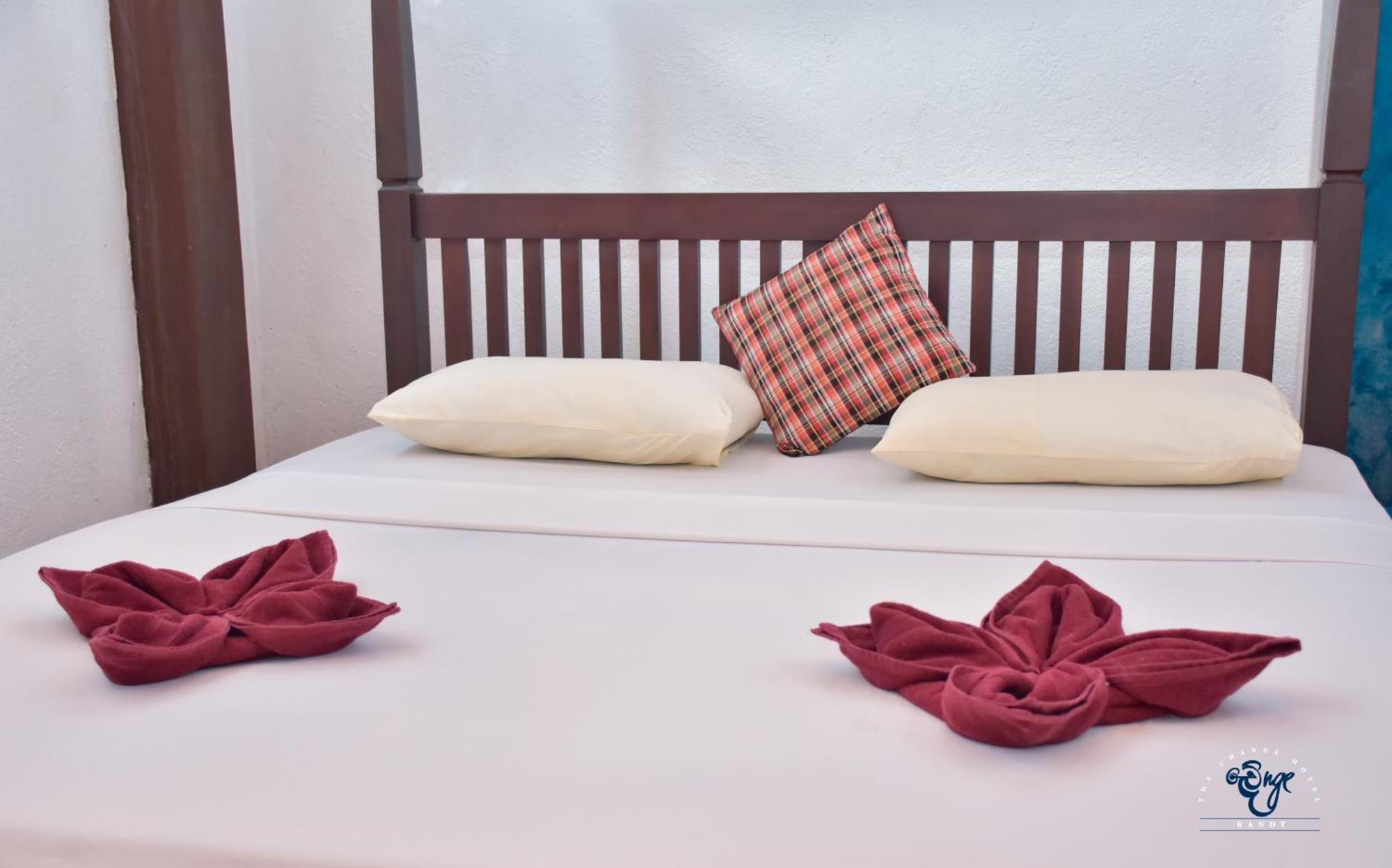 קנדי The Change Hotel מראה חיצוני תמונה